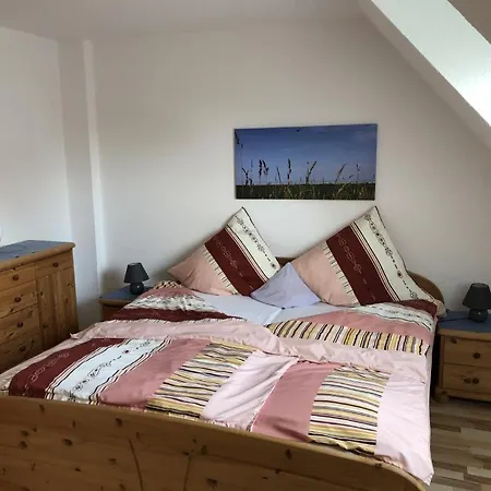 Neu Ferienhaus